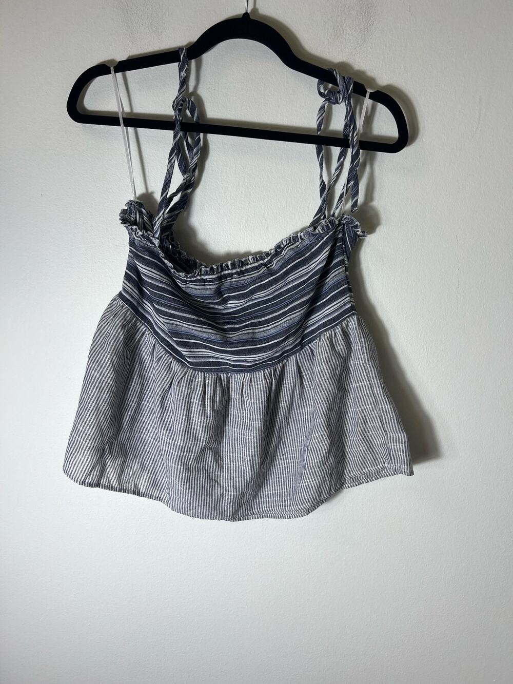 Girls Love Brand blue tie top small